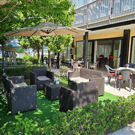 Hotel Paradiso Rimini Extérieur photo