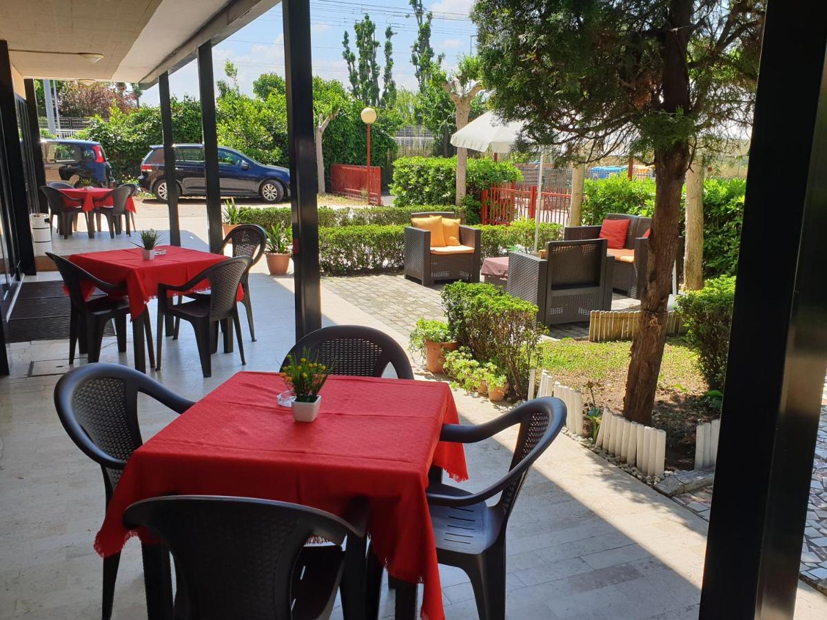 Hotel Paradiso Rimini Extérieur photo